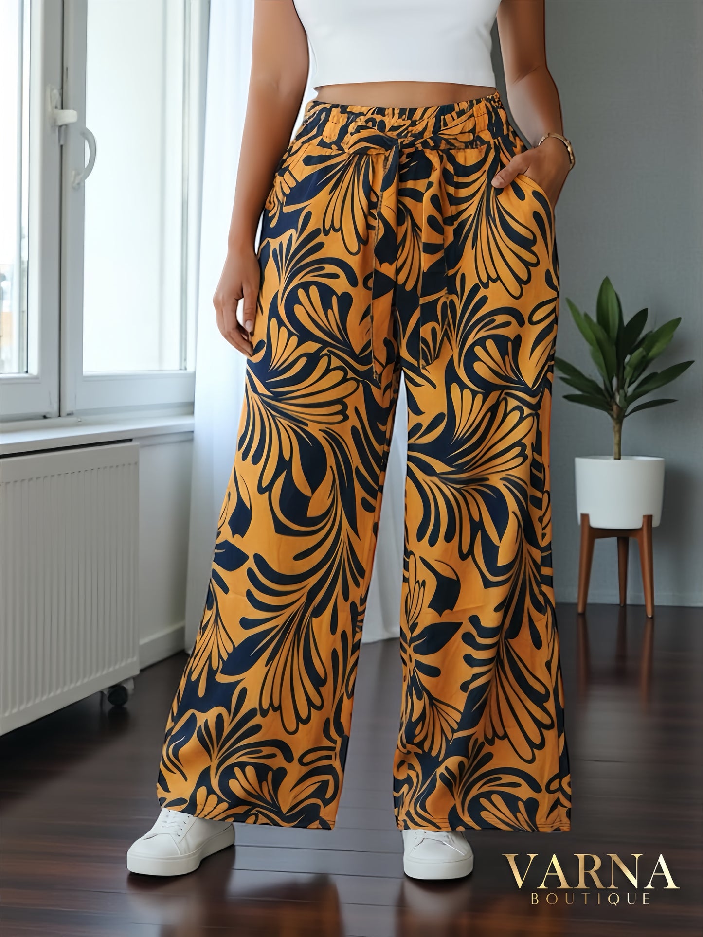 PANTALÓN ESTAMPADO HOJAS